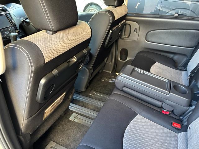 多くの中からご覧頂きありがとうございます。　在庫車全てルームクリーニング・コーティング施工しその他オイル交換、点検を実施し納車致します。　ご不明な点などありましたら、お気軽にご連絡ください。