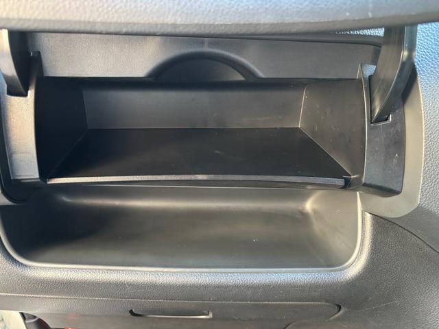 多くの中からご覧頂きありがとうございます。　在庫車全てルームクリーニング・コーティング施工しその他オイル交換、点検を実施し納車致します。　ご不明な点などありましたら、お気軽にご連絡ください。