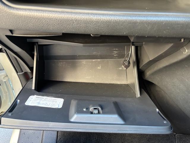 多くの中からご覧頂きありがとうございます。　在庫車全てルームクリーニング・コーティング施工しその他オイル交換、点検を実施し納車致します。　ご不明な点などありましたら、お気軽にご連絡ください。