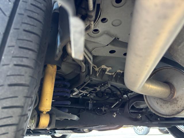 多くの中からご覧頂きありがとうございます。　在庫車全てルームクリーニング・コーティング施工しその他オイル交換、点検を実施し納車致します。　ご不明な点などありましたら、お気軽にご連絡ください。