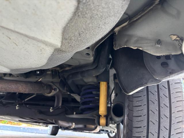 多くの中からご覧頂きありがとうございます。　在庫車全てルームクリーニング・コーティング施工しその他オイル交換、点検を実施し納車致します。　ご不明な点などありましたら、お気軽にご連絡ください。