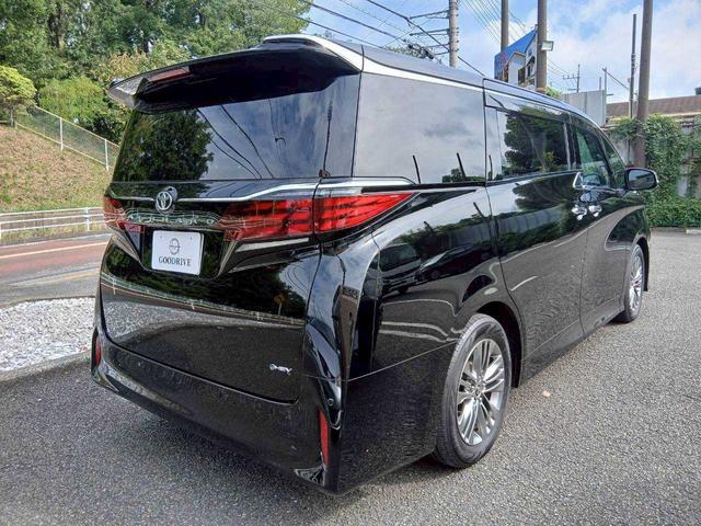 アルファードハイブリッド Ｚ　左右独立ムーンルーフ　純正１４型ナビ　全周囲カメラ　純正１３．２型有機ＥＬ後席モニター　デジタルインナーミラー　ＨＵＤ　ユニバーサルステップ（3枚目）