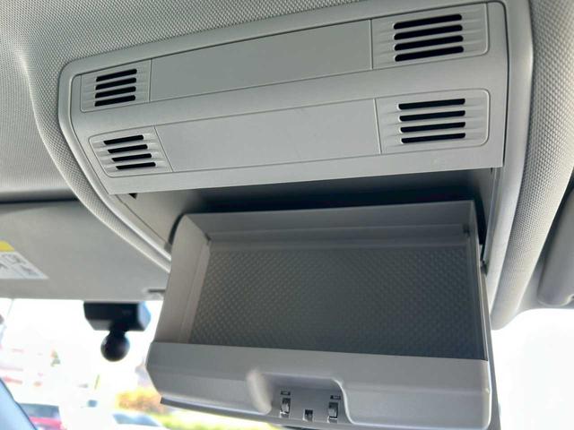 ゴルフ ＴＤＩハイライン　マイスター　純正ナビ　バックモニター　ワンセグ　シートヒーター　コーナーセンサー　自動駐車　ＥＴＣ２．０　レーダークルーズ　電子パーキング　ドライブレコーダー　ディナウディオオーディオ　ＢＳＭ　オールシーズンタイ（23枚目）