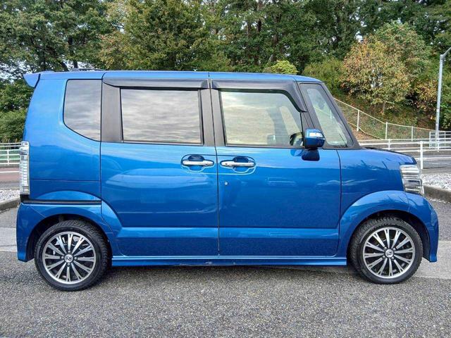 Ｎ－ＢＯＸカスタム Ｇ・ターボパッケージ　両側Ｐスライド　フリップダウンモニター　クルコン　純正ナビ　Ｂカメラ（2枚目）