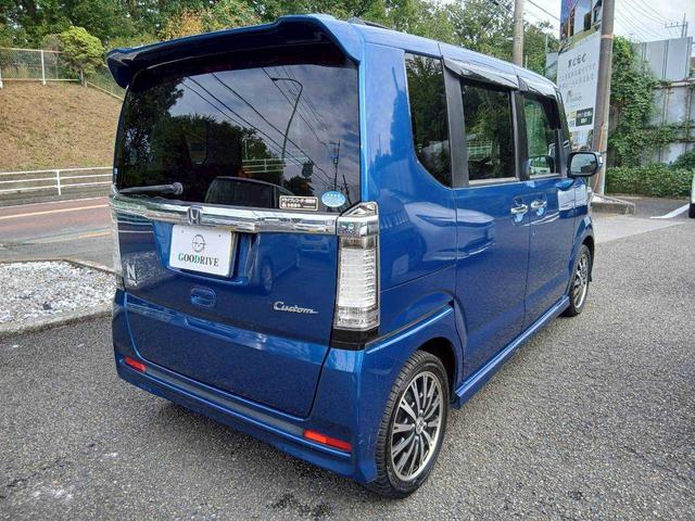 Ｎ－ＢＯＸカスタム Ｇ・ターボパッケージ　両側Ｐスライド　フリップダウンモニター　クルコン　純正ナビ　Ｂカメラ（3枚目）