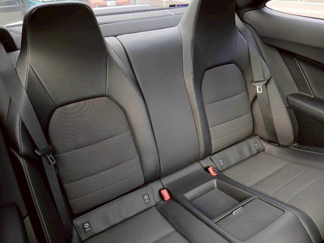 Ｃクラス Ｃ１８０　ブルーエフィシェンシー　クーペ　サンルーフ／パネメリカーナグリル／リアスポイラー／純正ナビ／ハーフレザーシート／パワーシート／バックモニター／シートヒーター（30枚目）