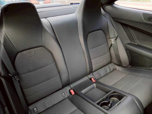 Ｃクラス Ｃ１８０　ブルーエフィシェンシー　クーペ　サンルーフ／パネメリカーナグリル／リアスポイラー／純正ナビ／ハーフレザーシート／パワーシート／バックモニター／シートヒーター（31枚目）