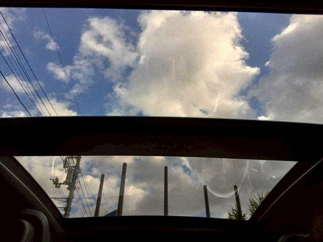 Ｃクラス Ｃ１８０　ブルーエフィシェンシー　クーペ　サンルーフ／パネメリカーナグリル／リアスポイラー／純正ナビ／ハーフレザーシート／パワーシート／バックモニター／シートヒーター（35枚目）