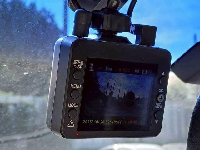 デリカD:5 D パワーパッケージ リフトアップ/フリップダウンモニター/ブロックタイヤ/社外ナビ/両側電動スライド/ETC/スマートキー(25枚目)