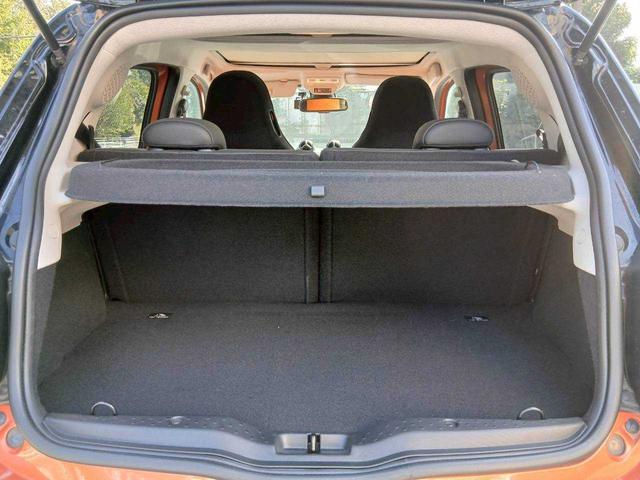 スマートフォーフォー プライム　ガラスルーフ　レザーシート　シートヒーター　純正１５インチＡＷ　クルーズコントロール　ＡＵＸ　ＵＳＢ　Ｂｌｕｅｔｏｏｔｈ　クリアランスソナー　ＥＴＣ　ドラレコ　アイドリングストップ　リモコンキー　純正（32枚目）