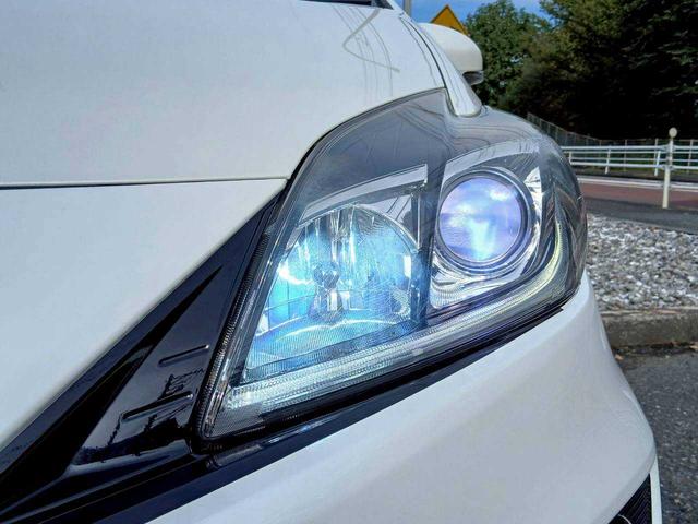 プリウス Ｓツーリングセレクション・Ｇ’ｓ　純正ナビ　ＴＶ　ＥＴＣ　クルーズコントロール　Ｂカメラ　Ｇｓ専用１８インチアルミ　ＬＥＤＢＥＡＭ（6枚目）