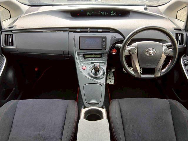 プリウス Ｓツーリングセレクション・Ｇ’ｓ　純正ナビ　ＴＶ　ＥＴＣ　クルーズコントロール　Ｂカメラ　Ｇｓ専用１８インチアルミ　ＬＥＤＢＥＡＭ（10枚目）