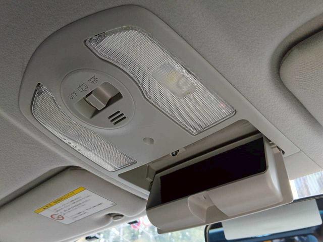 プリウス Ｓツーリングセレクション・Ｇ’ｓ　純正ナビ　ＴＶ　ＥＴＣ　クルーズコントロール　Ｂカメラ　Ｇｓ専用１８インチアルミ　ＬＥＤＢＥＡＭ（31枚目）