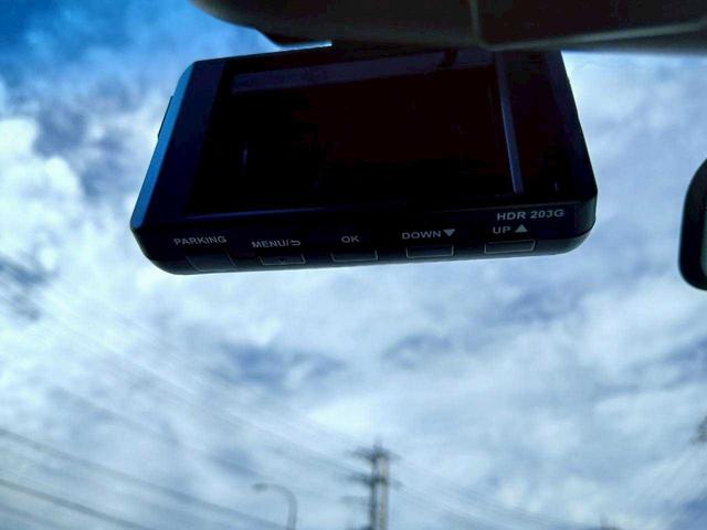 エルグランド ２５０ハイウェイスターＳ　純正ナビ　ＴＶ　バックモニター　ＥＴＣ　両側電動スライドドア（21枚目）