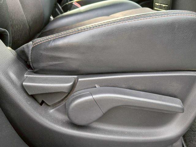 エルグランド ２５０ハイウェイスターＳ　純正ナビ　ＴＶ　バックモニター　ＥＴＣ　両側電動スライドドア（22枚目）