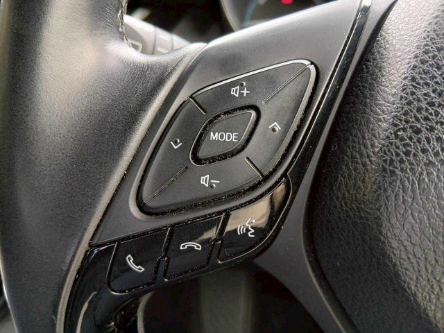 Ｃ－ＨＲ Ｇ　純正９インチナビ／バックモニター／ＥＴＣ／ドライブレコーダー／ハーフレザー／シートヒーター／１８インチホイール（10枚目）