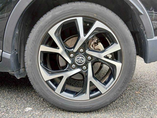 Ｃ－ＨＲ Ｇ　純正９インチナビ／バックモニター／ＥＴＣ／ドライブレコーダー／ハーフレザー／シートヒーター／１８インチホイール（32枚目）