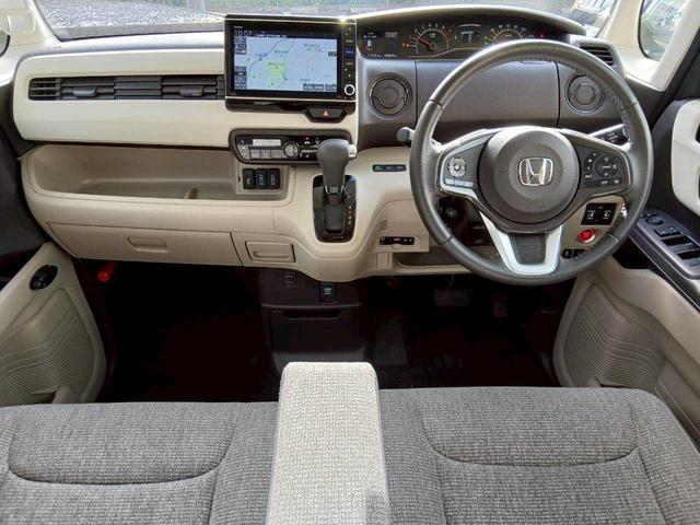 N-BOX G・Lターボホンダセンシング 純正8インチナビ バックカメラ フルセグTV Bluetooth接続 ETC USB接続 シートヒーター レーダークルーズコントロール 両側パワースライドドア 前後ドライブレコーダー(8枚目)