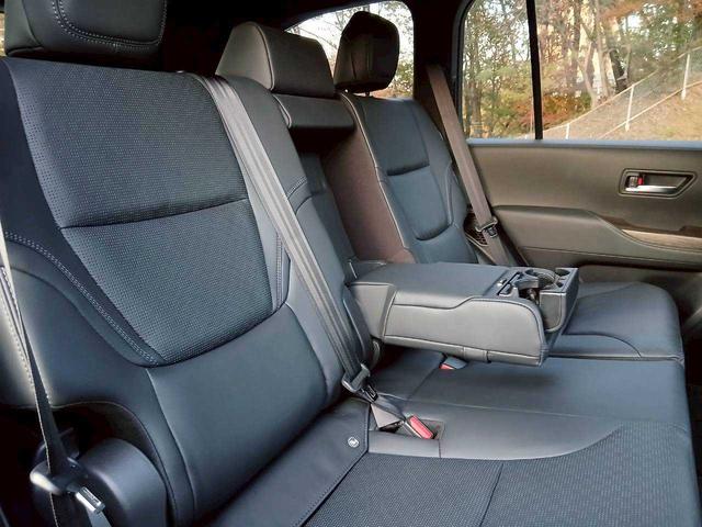 ランドクルーザー ＺＸ　サンルーフ／レザーシート／セーフティセンス／純正ＤＡナビ／ハンズフリーパワーバックドア／パノラミックビューモニター（31枚目）