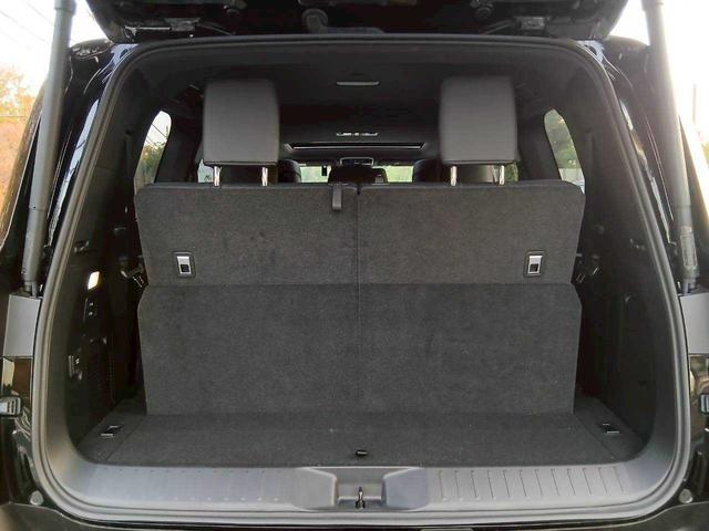 ランドクルーザー ＺＸ　サンルーフ／レザーシート／セーフティセンス／純正ＤＡナビ／ハンズフリーパワーバックドア／パノラミックビューモニター（36枚目）