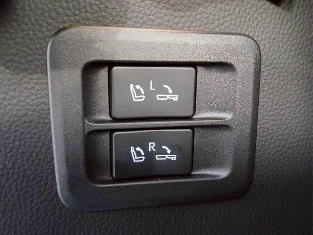 ランドクルーザー ＺＸ　サンルーフ／レザーシート／セーフティセンス／純正ＤＡナビ／ハンズフリーパワーバックドア／パノラミックビューモニター（38枚目）