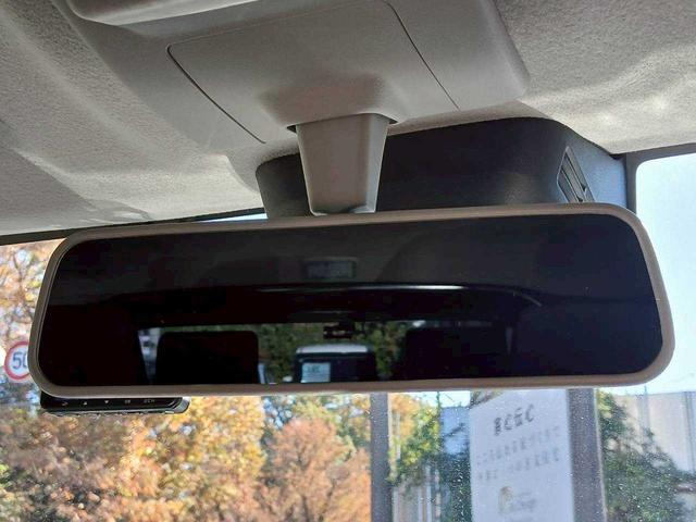 ジムニー ＸＣ　リフトアップ　ルーフラック　リアラダー　ブロックタイヤ　社外アルミ　純正８インチナビ　ＴＶ（24枚目）