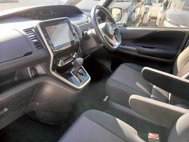 セレナ ハイウェイスター　プロパイロットエディション　プロパイロット／エマブレ／純正後席モニター／純正９型ナビ／フルセグＴＶ／全方位モニター／両側電動ドア／ＬＥＤヘッドライト／ビルトインＥＴＣ／ドライブレコーダー／純正１６インチアルミホイール（5枚目）