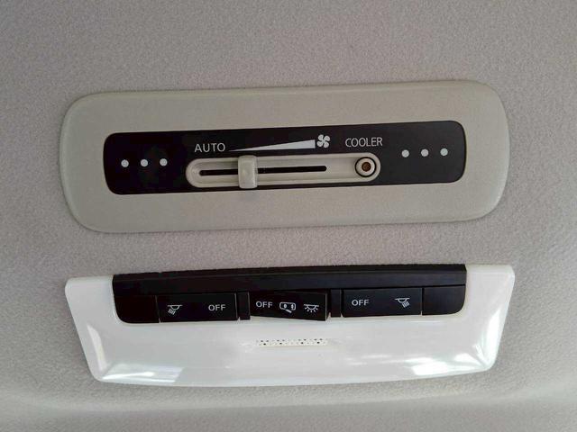 セレナ ハイウェイスター　プロパイロットエディション　プロパイロット／エマブレ／純正後席モニター／純正９型ナビ／フルセグＴＶ／全方位モニター／両側電動ドア／ＬＥＤヘッドライト／ビルトインＥＴＣ／ドライブレコーダー／純正１６インチアルミホイール（28枚目）