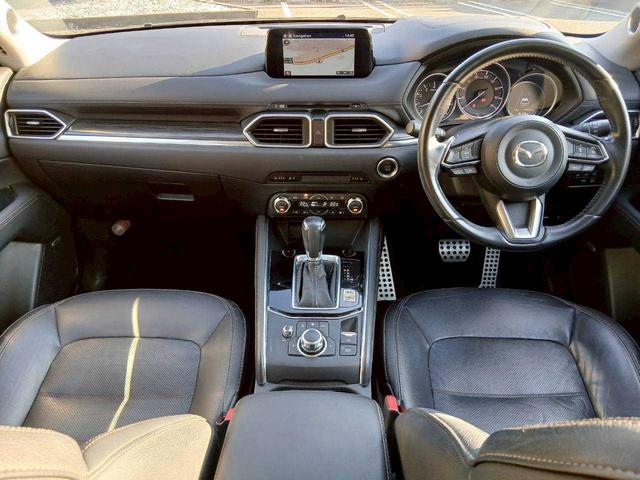 ＣＸ－５ ２５Ｓ　Ｌパッケージ　純正ＳＤナビ　バックカメラ　レーダークルーズ　　レザーシート　コーナーセンサー　ＢＯＳＥサウンド（7枚目）