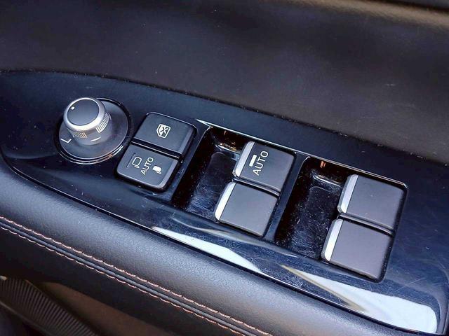 ＣＸ－５ ２５Ｓ　Ｌパッケージ　純正ＳＤナビ　バックカメラ　レーダークルーズ　　レザーシート　コーナーセンサー　ＢＯＳＥサウンド（12枚目）