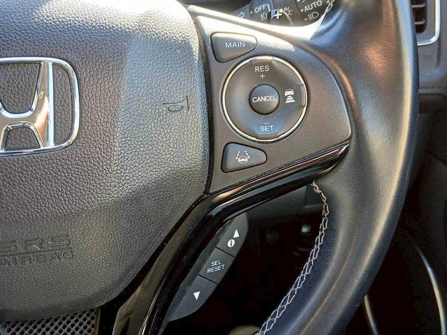 ヴェゼル ハイブリッドＺ・ホンダセンシング　純正８インチナビ／フルセグＴＶ／バックカメラ／衝突軽減ブレーキ／レーダークルーズコントロール／ハーフレザー／ワンオーナー（10枚目）