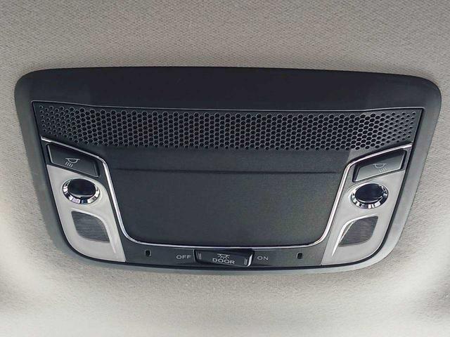 ヴェゼル ハイブリッドＺ・ホンダセンシング　純正８インチナビ／フルセグＴＶ／バックカメラ／衝突軽減ブレーキ／レーダークルーズコントロール／ハーフレザー／ワンオーナー（23枚目）