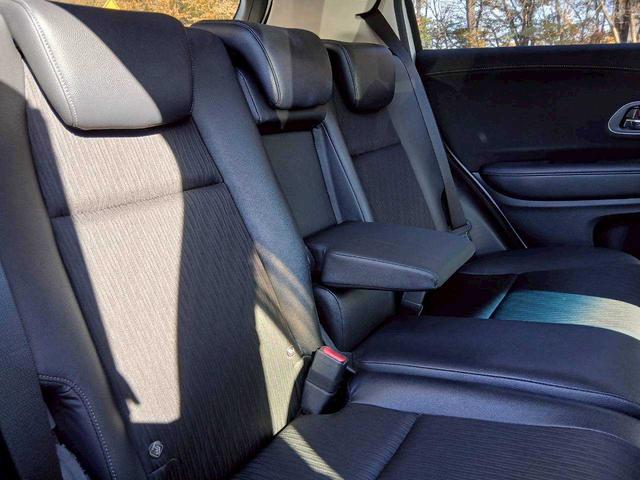 ヴェゼル ハイブリッドＺ・ホンダセンシング　純正８インチナビ／フルセグＴＶ／バックカメラ／衝突軽減ブレーキ／レーダークルーズコントロール／ハーフレザー／ワンオーナー（25枚目）