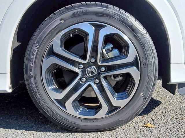 ヴェゼル ハイブリッドＺ・ホンダセンシング　純正８インチナビ／フルセグＴＶ／バックカメラ／衝突軽減ブレーキ／レーダークルーズコントロール／ハーフレザー／ワンオーナー（28枚目）