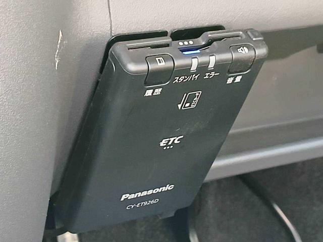 タント カスタムＸリミテッド　ストラーダＢｌｕｅｔｏｏｔｈ対応ナビ　ＴＶ　ＥＴＣ　左側電動スライドドア　純正アルミ（11枚目）