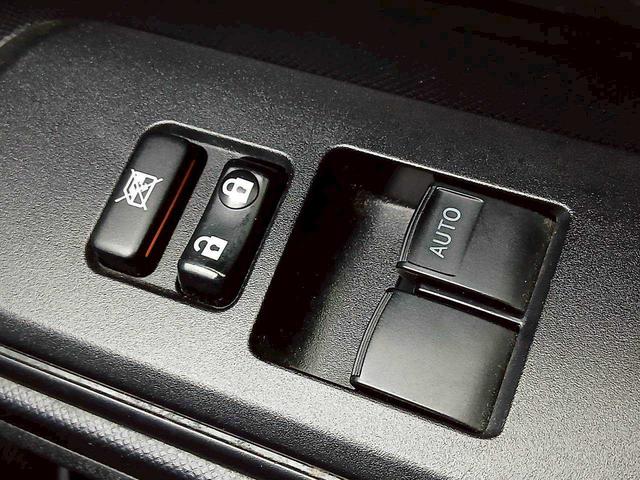 アクア Ｌ　純正ナビ／ＥＴＣ／ドラレコ／キーレス（11枚目）