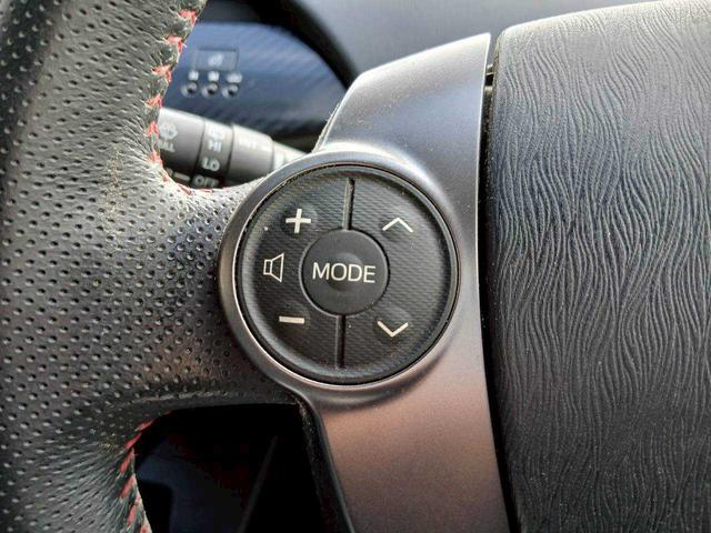 プリウス Sツーリングセレクション・G’s ETC/18インチレッドラインAW/スウェードスポーティシート(9枚目)