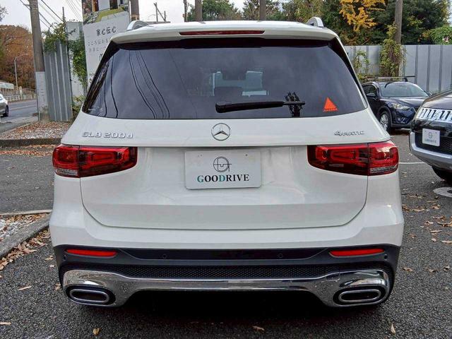 GLB GLB200d 4マチック 純正ナビ/360°カメラ/パノラマスライディングルーフ/アドバンスドパッケージ/レザーエクスクルージブパッケージ/ワンオーナー(5枚目)