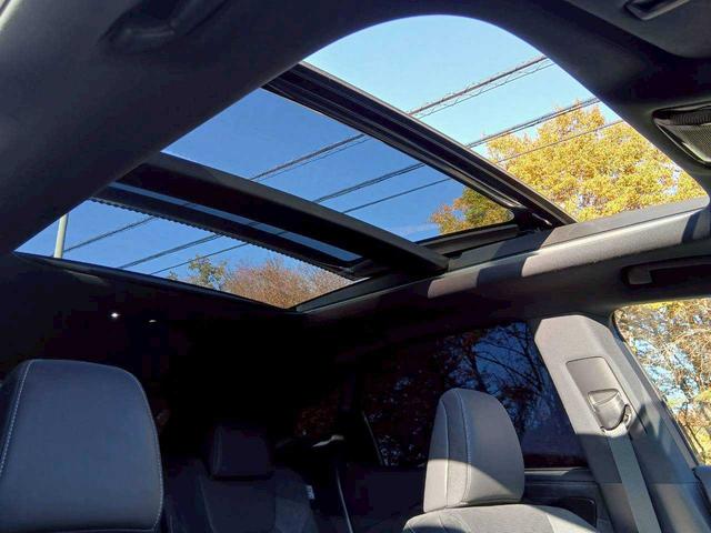 RX RX350h バージョンL モデリスタエアロ/パノラマサンルーフ/純正ナビ/360°カメラ/セーフティシステムプラス/レクサスチームメイト/デジタルインナーミラー/ワンオーナー(6枚目)