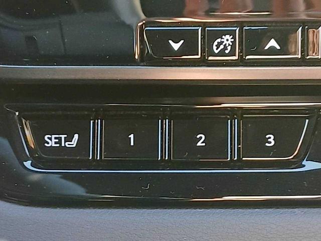 RX RX350h バージョンL モデリスタエアロ/パノラマサンルーフ/純正ナビ/360°カメラ/セーフティシステムプラス/レクサスチームメイト/デジタルインナーミラー/ワンオーナー(17枚目)