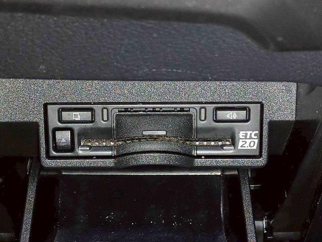 RX RX350h バージョンL モデリスタエアロ/パノラマサンルーフ/純正ナビ/360°カメラ/セーフティシステムプラス/レクサスチームメイト/デジタルインナーミラー/ワンオーナー(19枚目)