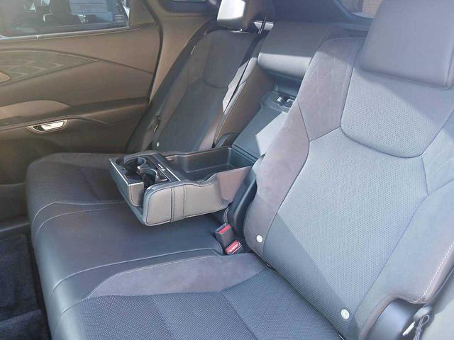 RX RX350h バージョンL モデリスタエアロ/パノラマサンルーフ/純正ナビ/360°カメラ/セーフティシステムプラス/レクサスチームメイト/デジタルインナーミラー/ワンオーナー(35枚目)