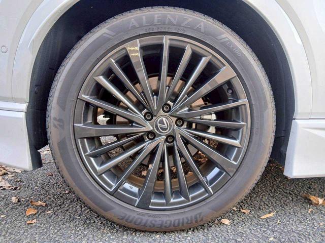 RX RX350h バージョンL モデリスタエアロ/パノラマサンルーフ/純正ナビ/360°カメラ/セーフティシステムプラス/レクサスチームメイト/デジタルインナーミラー/ワンオーナー(40枚目)