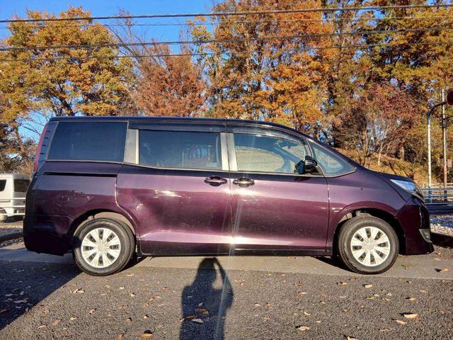 ノア Ｘ　純正ナビ／バックモニター／ＥＴＣ２．０／前後ドライブレコーダー（2枚目）