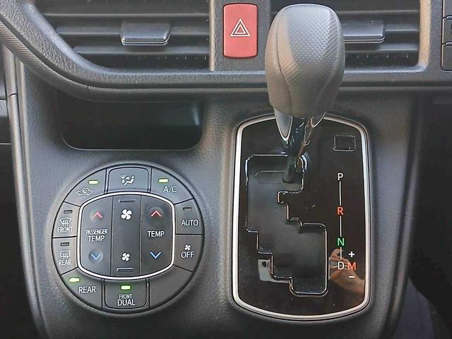 ノア Ｘ　純正ナビ／バックモニター／ＥＴＣ２．０／前後ドライブレコーダー（18枚目）