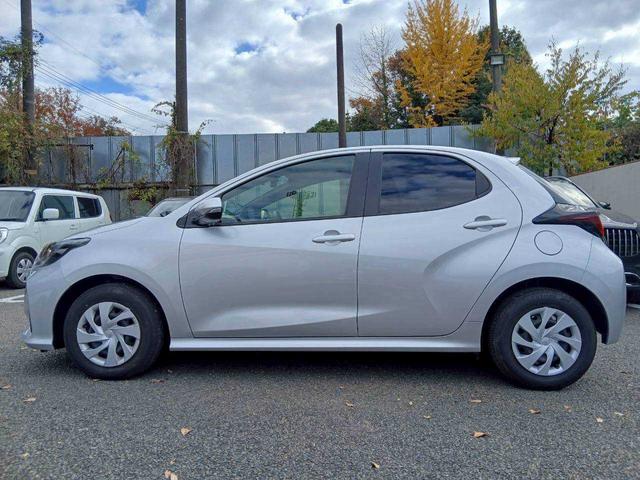 ヤリス Ｇ　純正ＤＡ／バックカメラ／レーダークルーズコントロール／前後ドラレコ／ブラインドスポットモニター／ＥＴＣ（2枚目）