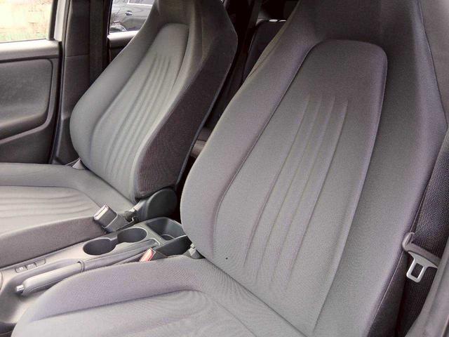 ヤリス Ｇ　純正ＤＡ／バックカメラ／レーダークルーズコントロール／前後ドラレコ／ブラインドスポットモニター／ＥＴＣ（7枚目）