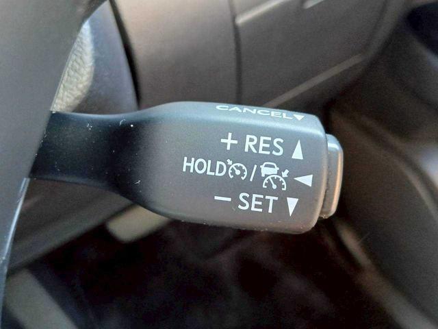 LX LX570 メーカーナビTV/モデリスタエアロ/リアエンターテイメント/マークレビンソンサウンドシステム/クールBOX/サンルーフ/セーフティシステムプラス/パワーバックドア/ワンオーナー/禁煙車(12枚目)