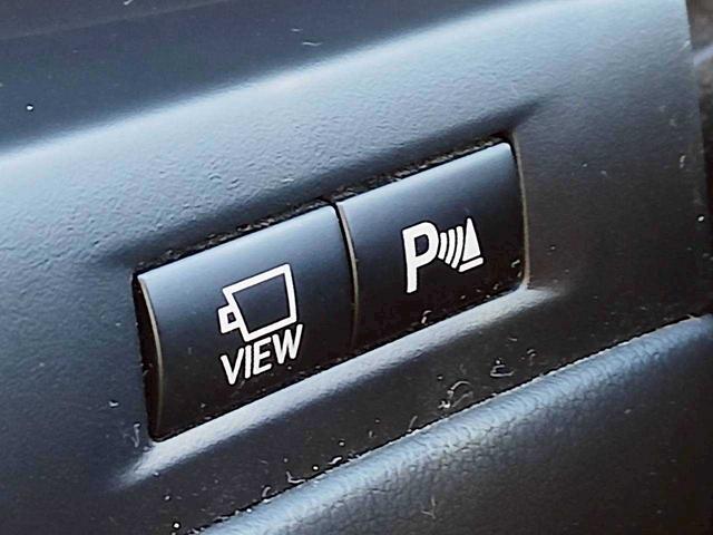 LX LX570 メーカーナビTV/モデリスタエアロ/リアエンターテイメント/マークレビンソンサウンドシステム/クールBOX/サンルーフ/セーフティシステムプラス/パワーバックドア/ワンオーナー/禁煙車(18枚目)