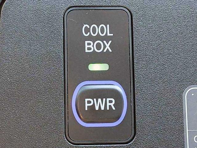 LX LX570 メーカーナビTV/モデリスタエアロ/リアエンターテイメント/マークレビンソンサウンドシステム/クールBOX/サンルーフ/セーフティシステムプラス/パワーバックドア/ワンオーナー/禁煙車(27枚目)